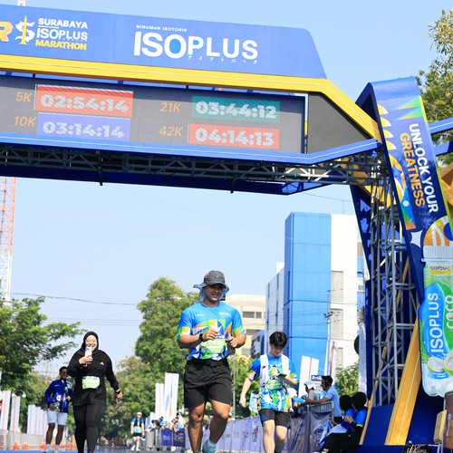 Race photo from SURABAYA ISOPLUS MARATHON 2026
