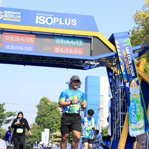 Race photo from SURABAYA ISOPLUS MARATHON 2026