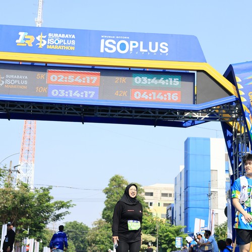 Race photo from SURABAYA ISOPLUS MARATHON 2026