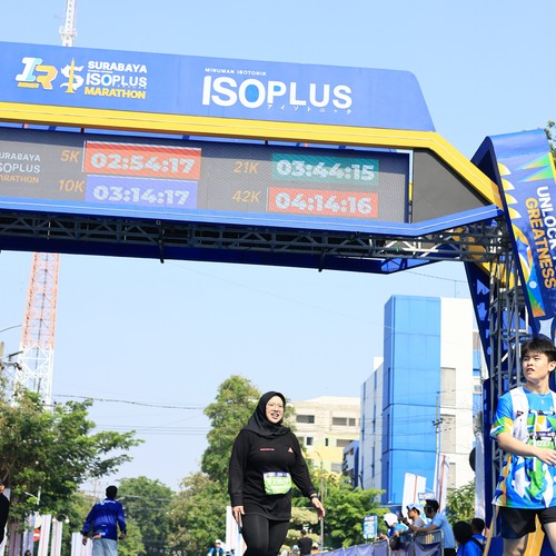 Race photo from SURABAYA ISOPLUS MARATHON 2026