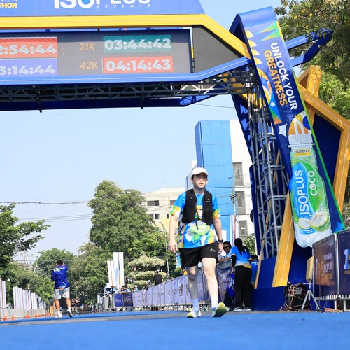 Race photo from SURABAYA ISOPLUS MARATHON 2026