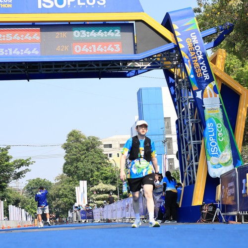 Race photo from SURABAYA ISOPLUS MARATHON 2026