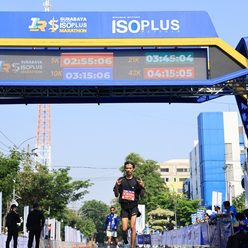 Race photo from SURABAYA ISOPLUS MARATHON 2026
