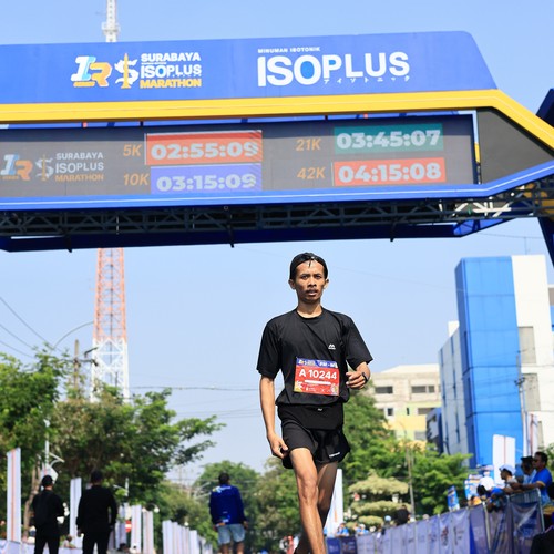 Race photo from SURABAYA ISOPLUS MARATHON 2026