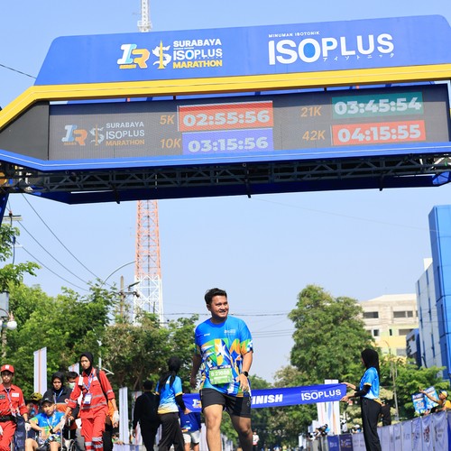Race photo from SURABAYA ISOPLUS MARATHON 2026