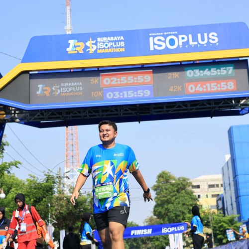 Race photo from SURABAYA ISOPLUS MARATHON 2026