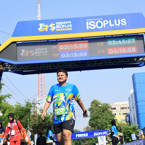 Race photo from SURABAYA ISOPLUS MARATHON 2026