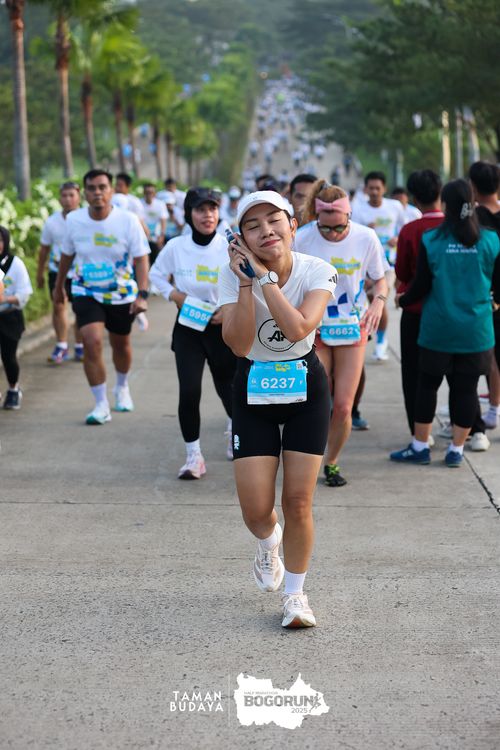 Race photo from Taman Budaya x BOGORUN 2025