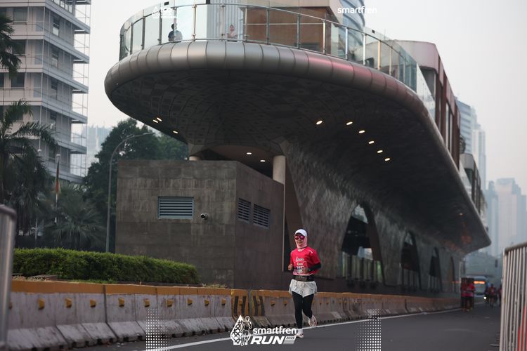 Race photo from Smartfren Run 2025 