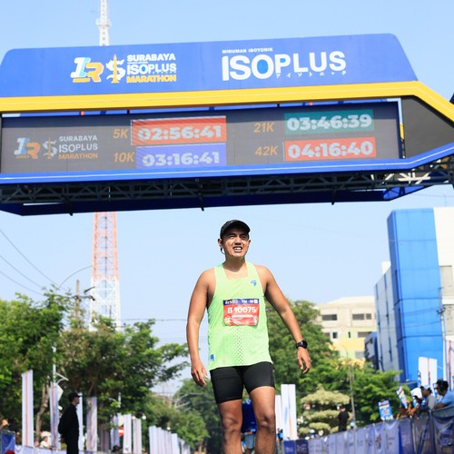 Race photo from SURABAYA ISOPLUS MARATHON 2026