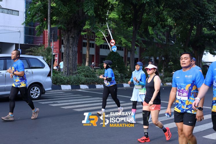 Race photo from SURABAYA ISOPLUS MARATHON 2025