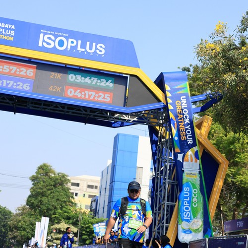Race photo from SURABAYA ISOPLUS MARATHON 2026
