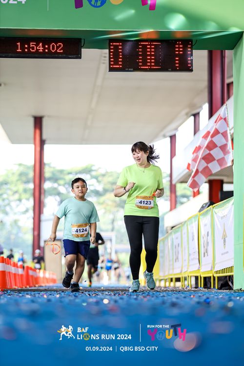 Race photo from BAF LIONS RUN 2024