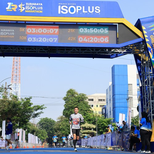 Race photo from SURABAYA ISOPLUS MARATHON 2026