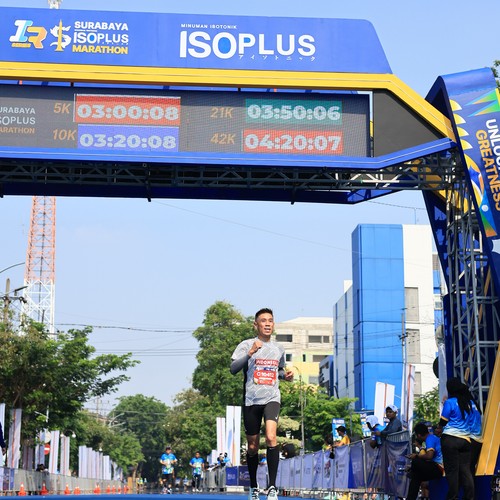 Race photo from SURABAYA ISOPLUS MARATHON 2026
