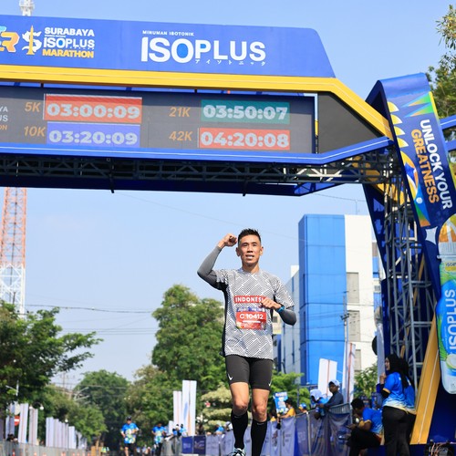 Race photo from SURABAYA ISOPLUS MARATHON 2026