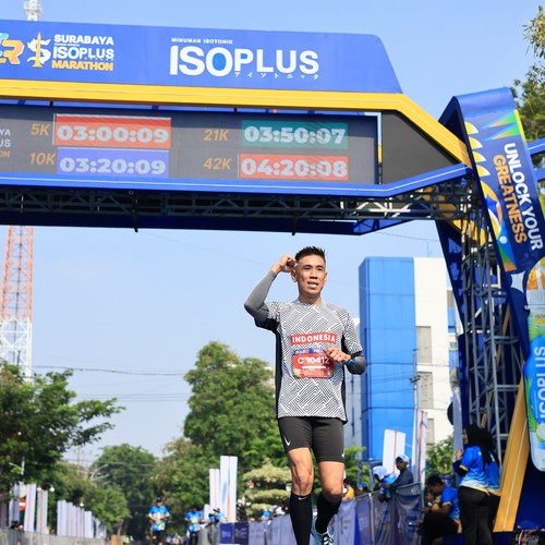 Race photo from SURABAYA ISOPLUS MARATHON 2026