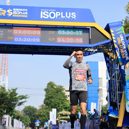 Race photo from SURABAYA ISOPLUS MARATHON 2026