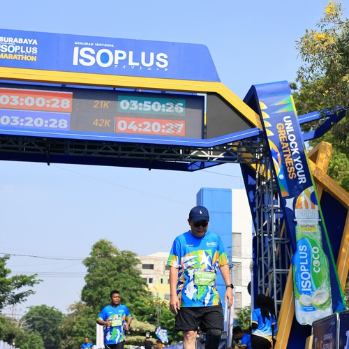 Race photo from SURABAYA ISOPLUS MARATHON 2026