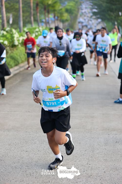 Race photo from Taman Budaya x BOGORUN 2025