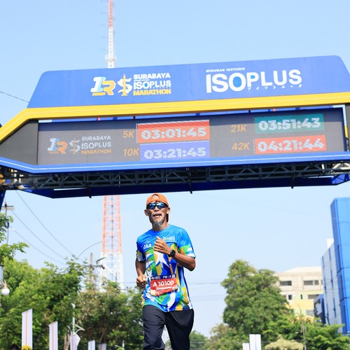 Race photo from SURABAYA ISOPLUS MARATHON 2026