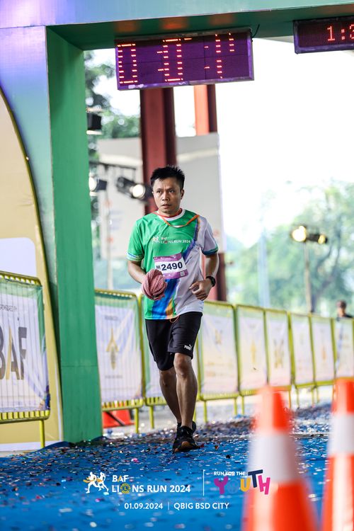 Race photo from BAF LIONS RUN 2024