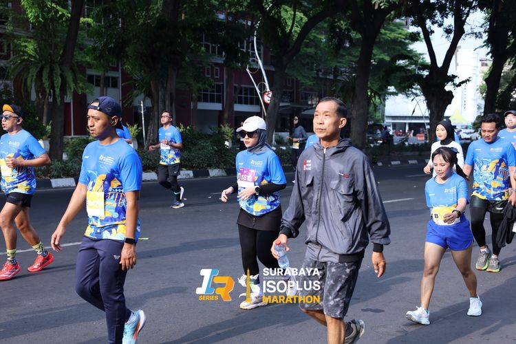 Race photo from SURABAYA ISOPLUS MARATHON 2025