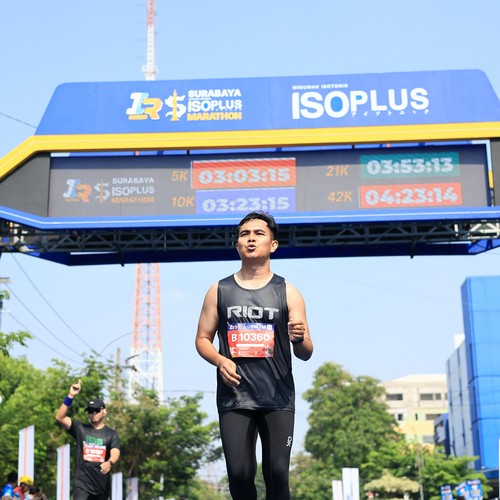 Race photo from SURABAYA ISOPLUS MARATHON 2026