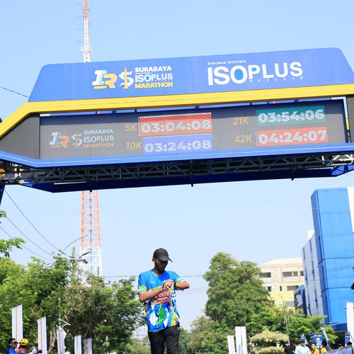 Race photo from SURABAYA ISOPLUS MARATHON 2026