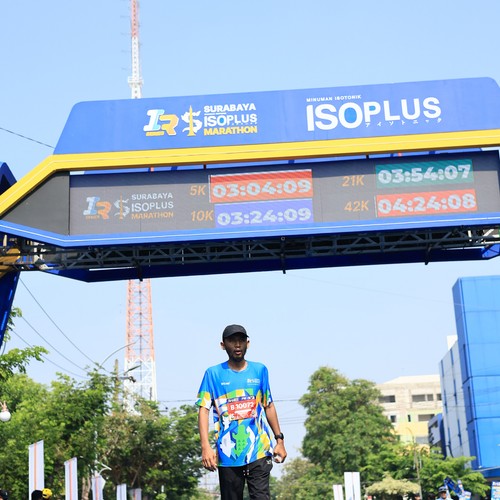 Race photo from SURABAYA ISOPLUS MARATHON 2026