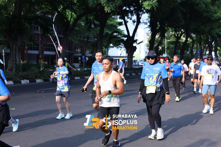 Race photo from SURABAYA ISOPLUS MARATHON 2025