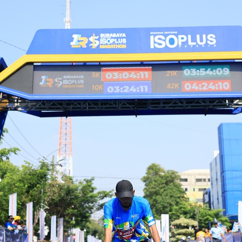 Race photo from SURABAYA ISOPLUS MARATHON 2026