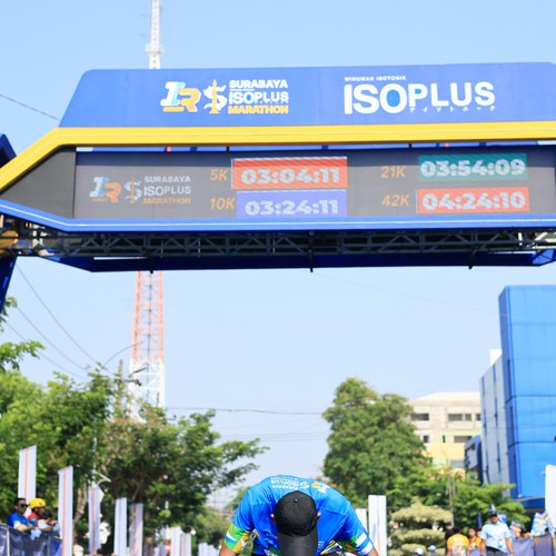 Race photo from SURABAYA ISOPLUS MARATHON 2026
