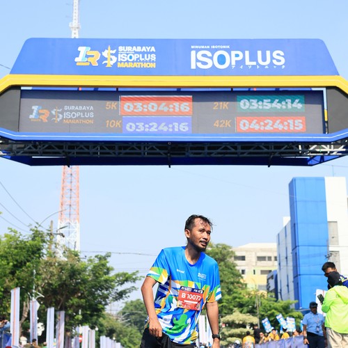 Race photo from SURABAYA ISOPLUS MARATHON 2026