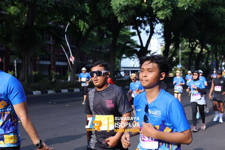 Race photo from SURABAYA ISOPLUS MARATHON 2025