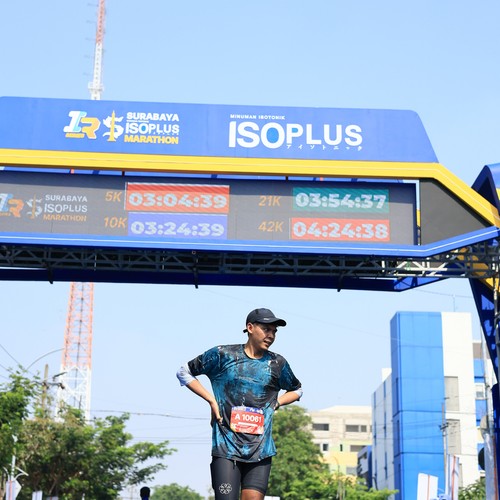 Race photo from SURABAYA ISOPLUS MARATHON 2026