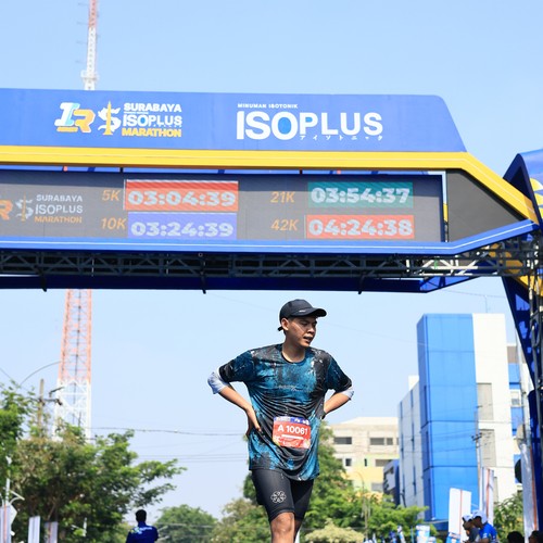 Race photo from SURABAYA ISOPLUS MARATHON 2026
