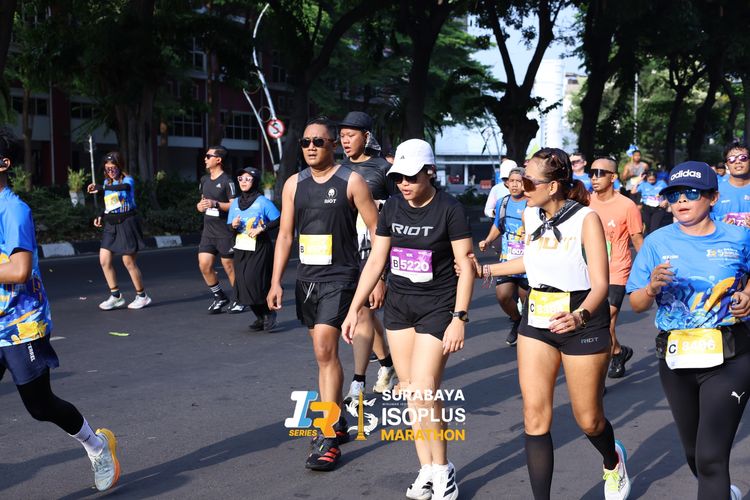 Race photo from SURABAYA ISOPLUS MARATHON 2025