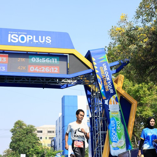 Race photo from SURABAYA ISOPLUS MARATHON 2026