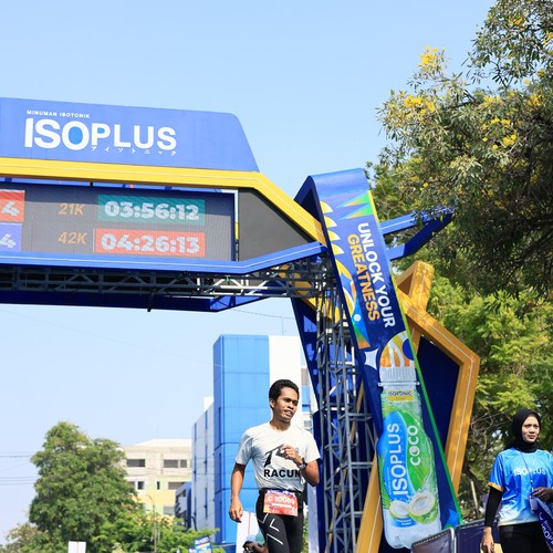 Race photo from SURABAYA ISOPLUS MARATHON 2026