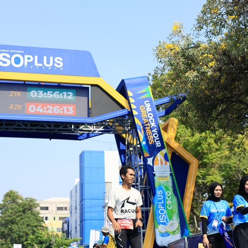Race photo from SURABAYA ISOPLUS MARATHON 2026