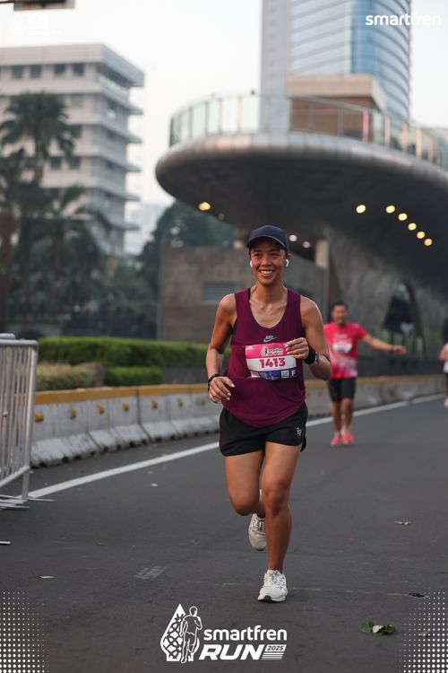 Race photo from Smartfren Run 2025 