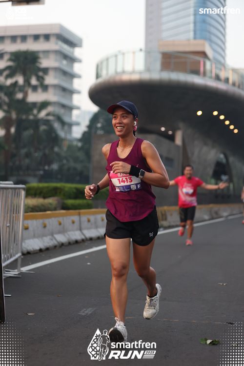 Race photo from Smartfren Run 2025 