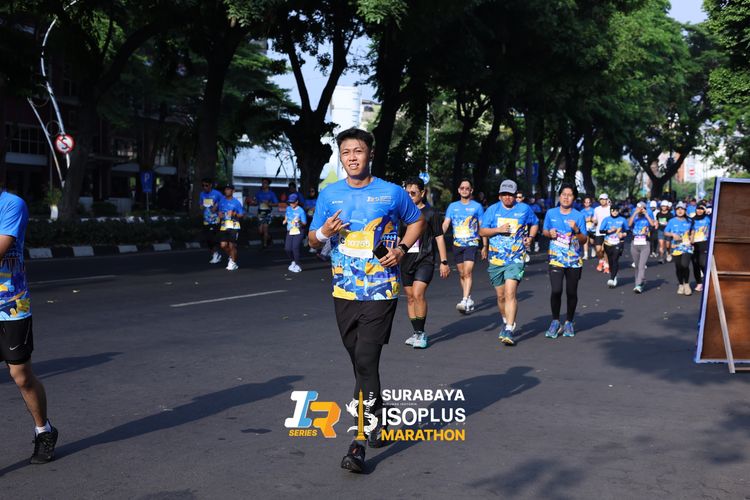 Race photo from SURABAYA ISOPLUS MARATHON 2025