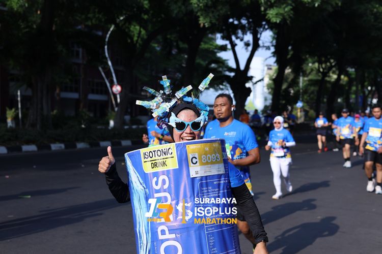 Race photo from SURABAYA ISOPLUS MARATHON 2025