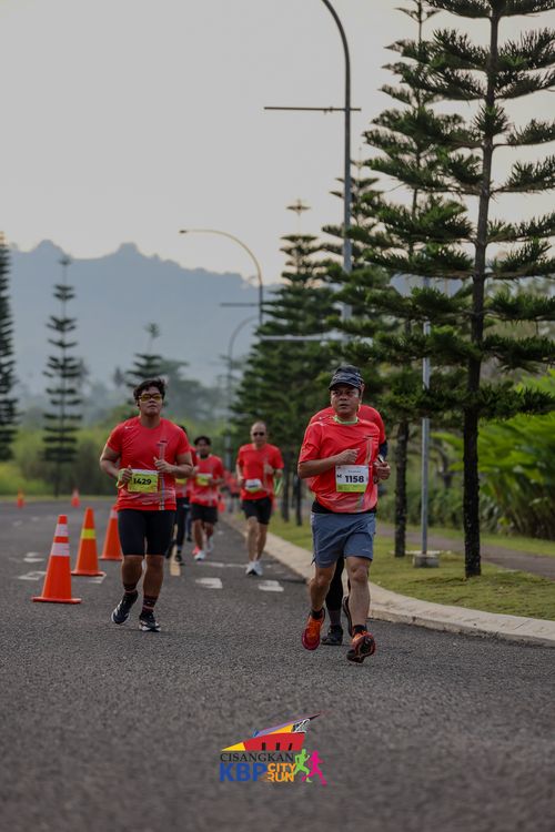 Race photo from CISANGKAN KBP CITY RUN 2025