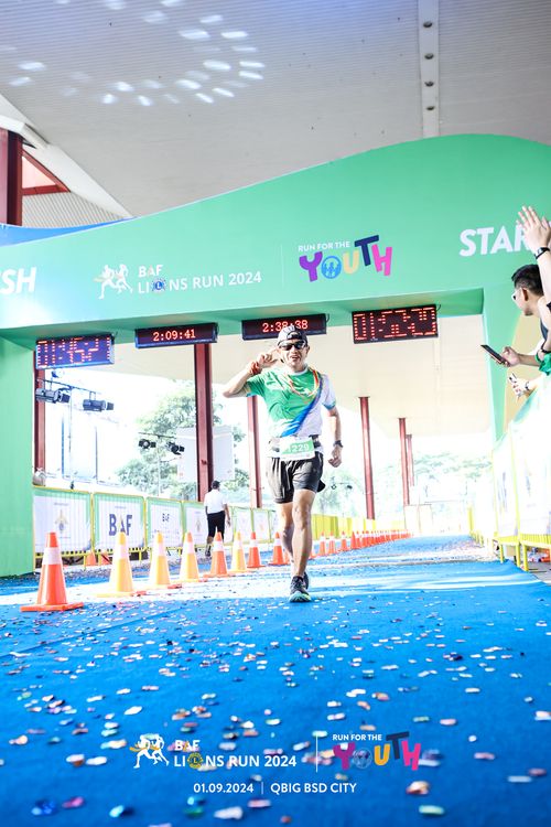 Race photo from BAF LIONS RUN 2024