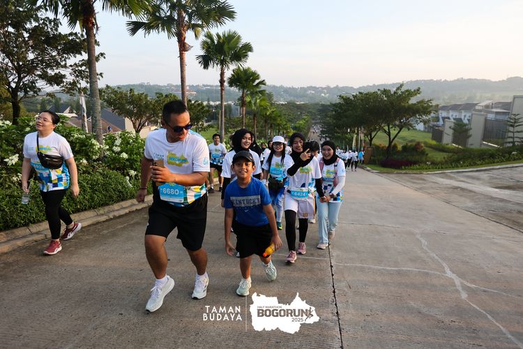 Race photo from Taman Budaya x BOGORUN 2025