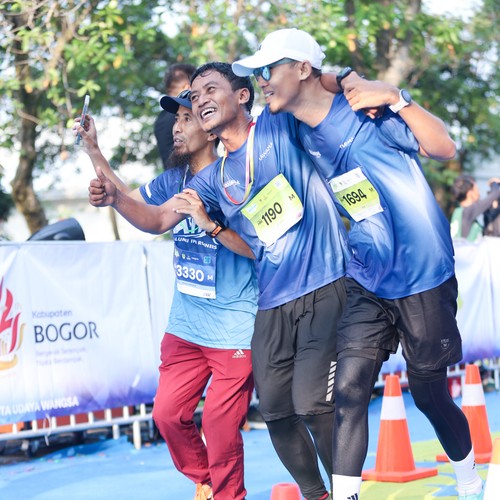 Race photo from BOGORUN 2026