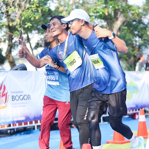 Race photo from BOGORUN 2026